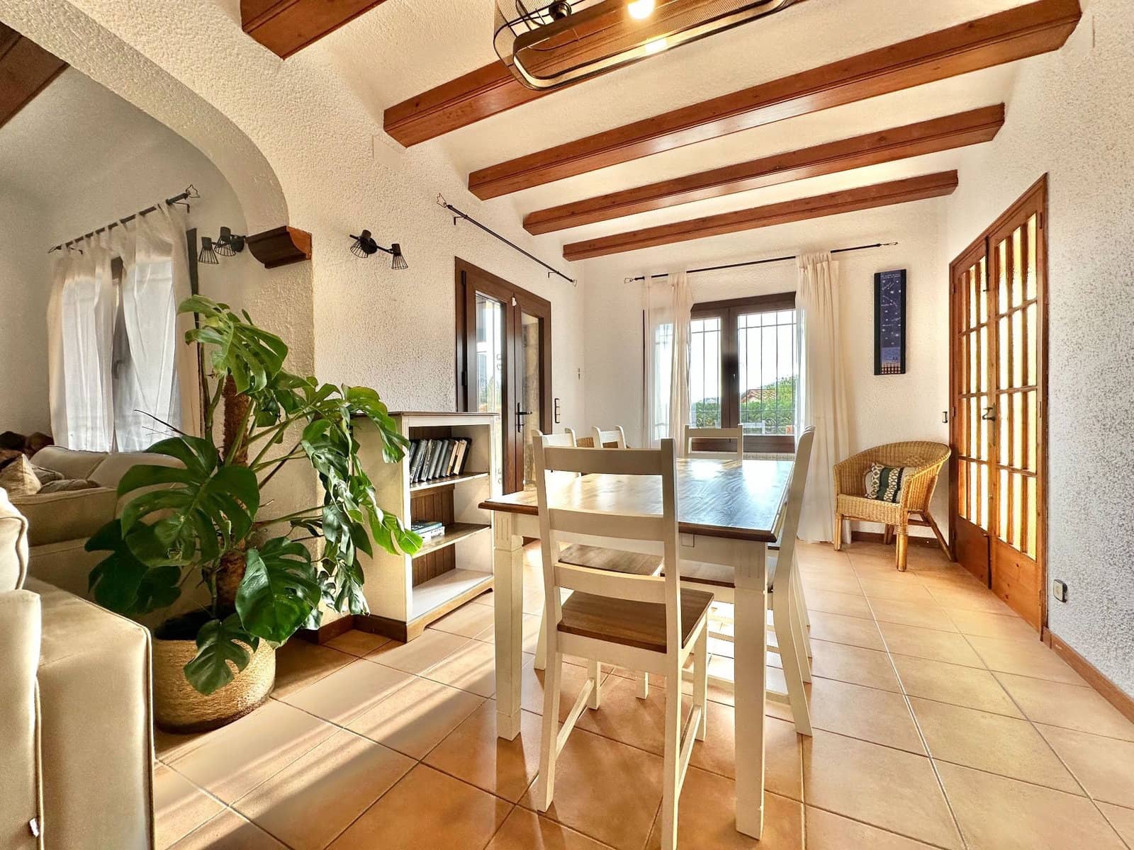 4 bedroom Villa for sale in Calonge i Sant Antoni with pool garage - € 695,000 (Ref: 9406279)