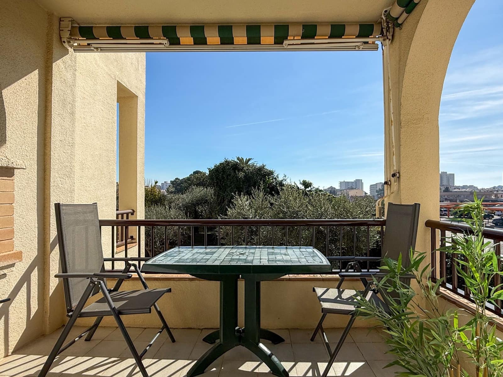 3 slaapkamer Appartement te koop in Sant Antoni de Calonge met garage - € 279.000 (Ref: 9673913)