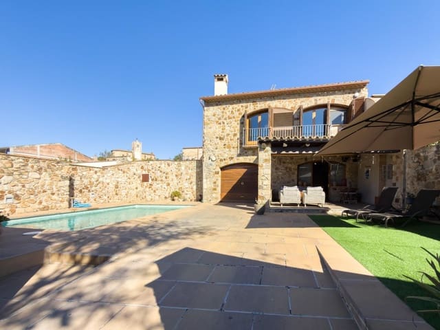 Chalet de 3 habitaciones en Calonge i Sant Antoni en venta con garaje - 760.000 € (Ref: 9673914)