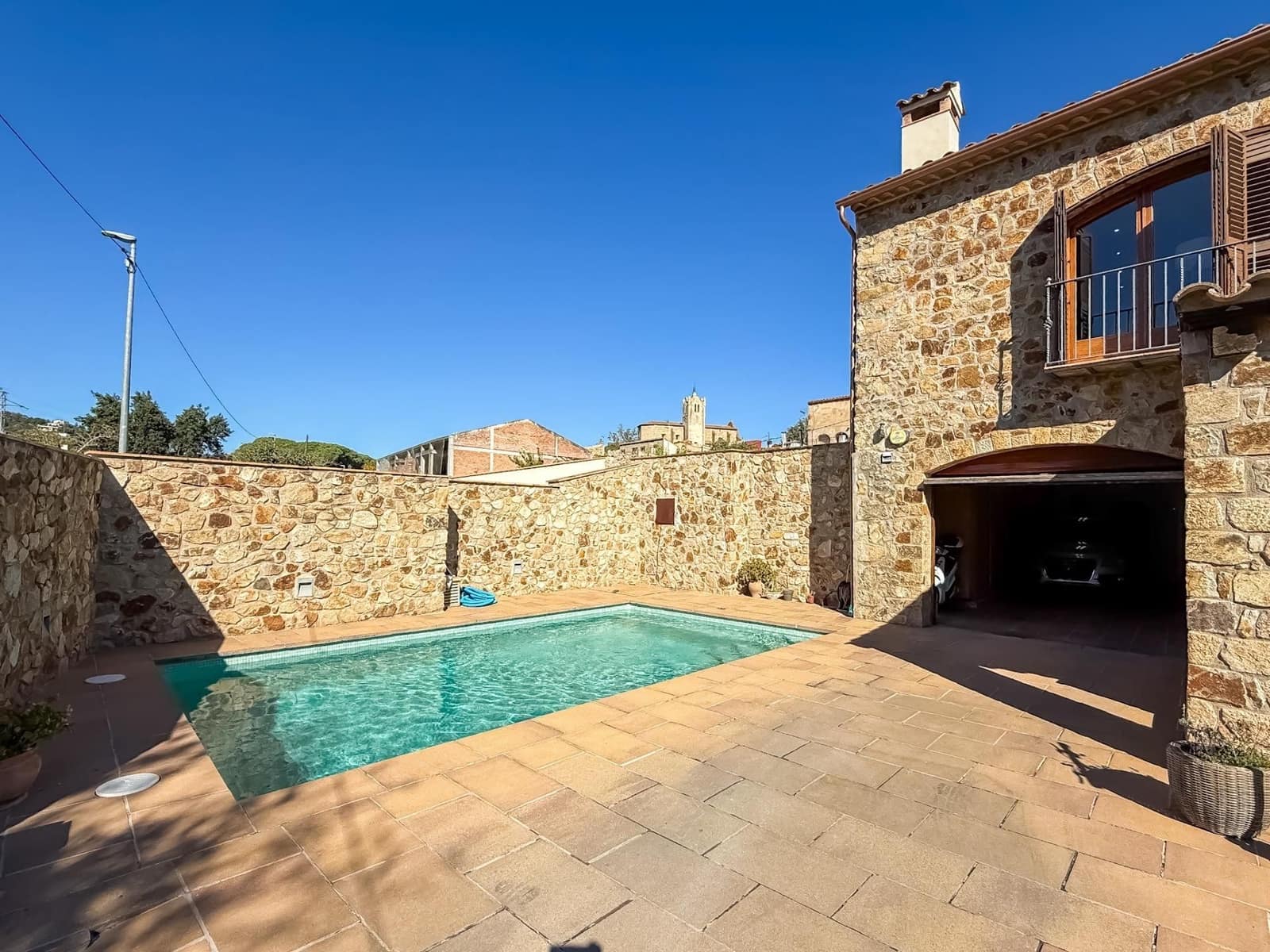 Chalet de 3 habitaciones en Calonge i Sant Antoni en venta con garaje - 760.000 € (Ref: 9673914)