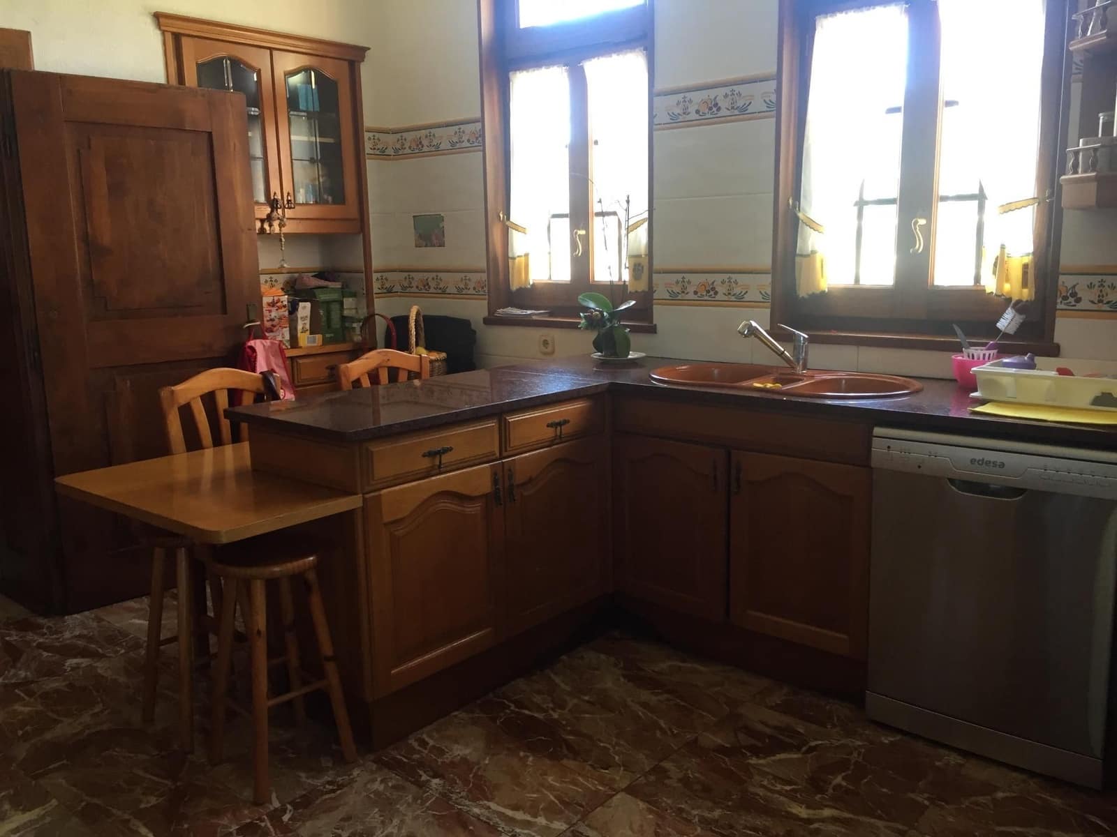 8 bedroom Villa for sale in Sant Feliu de Guixols with garage - € 1,150,000 (Ref: 9673915)