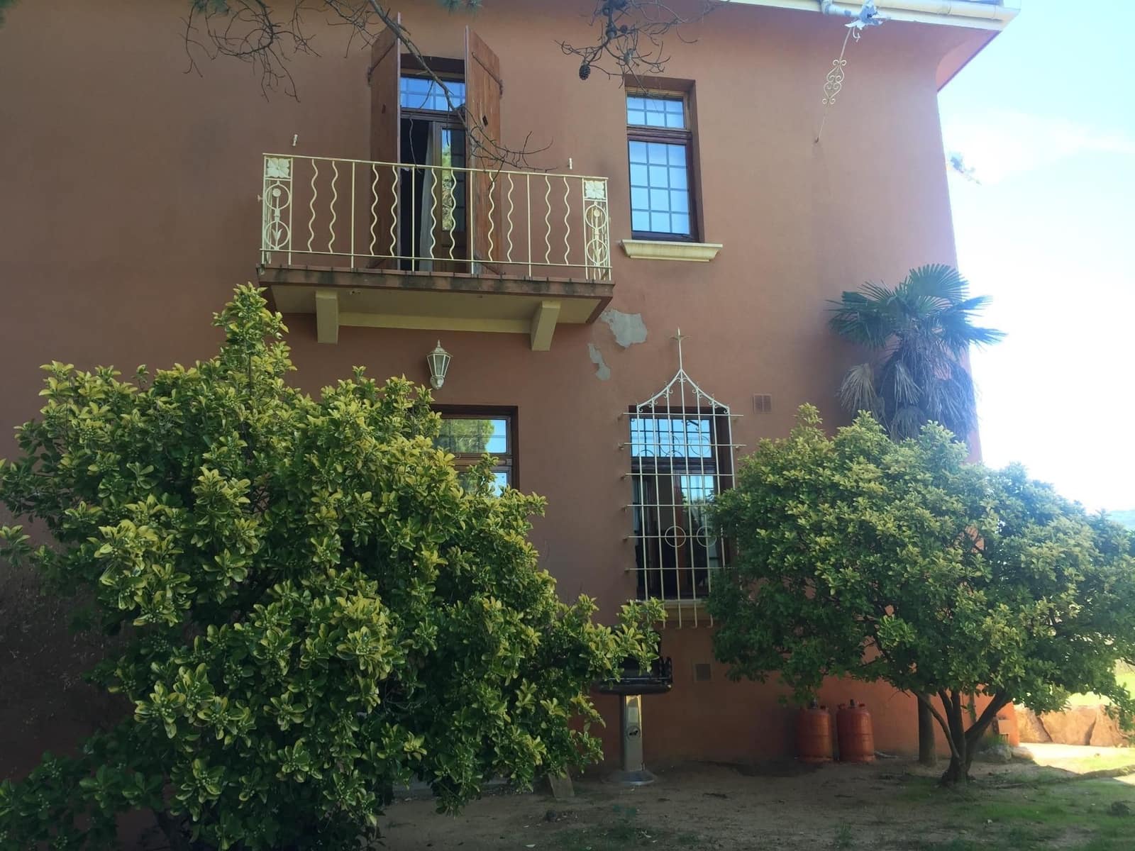 8 bedroom Villa for sale in Sant Feliu de Guixols with garage - € 1,150,000 (Ref: 9673915)