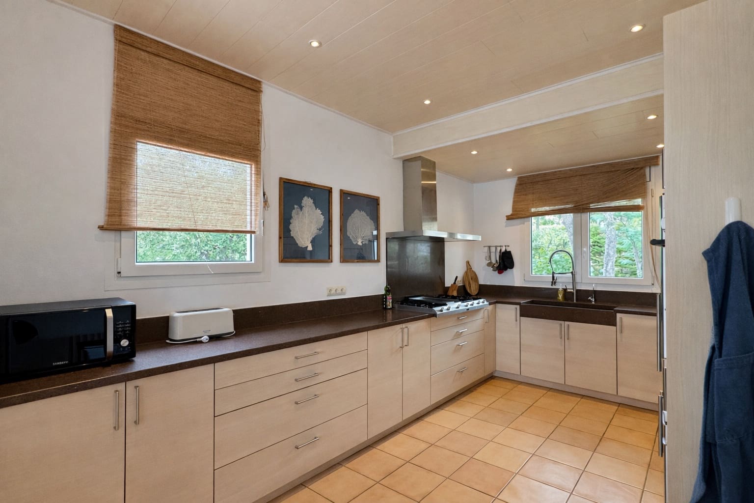 7 bedroom Villa for sale in Santa Cristina d'Aro - € 1,375,000 (Ref: 9698067)