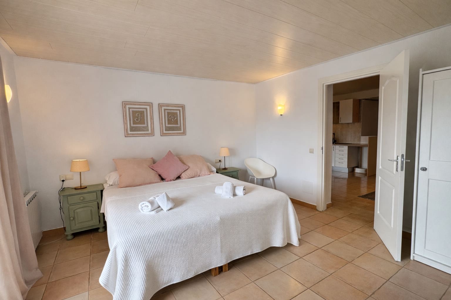 7 bedroom Villa for sale in Santa Cristina d'Aro - € 1,375,000 (Ref: 9698067)