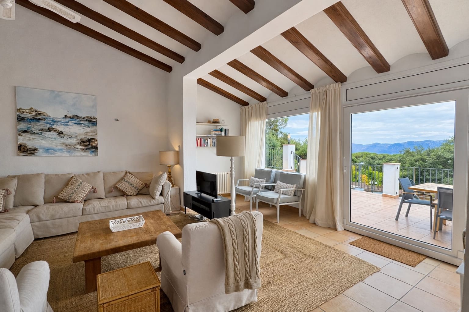 7 bedroom Villa for sale in Santa Cristina d'Aro - € 1,375,000 (Ref: 9698067)