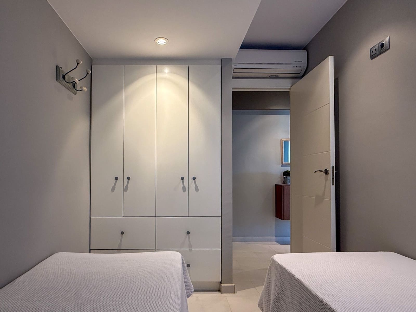 3 bedroom Apartment for sale in Palamos - € 590,000 (Ref: 9726427)