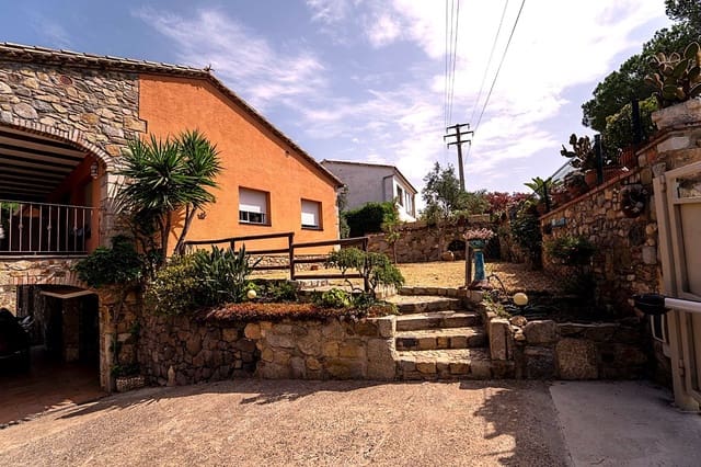 4 sovrum Villa till salu i Sant Antoni de Calonge, Calonge i Sant Antoni - 550 000 € (Ref: 9726429)