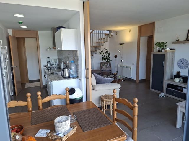 4 slaapkamer Appartement te koop in Sant Antoni de Calonge, Calonge i Sant Antoni met zwembad - € 390.000 (Ref: 9751680)