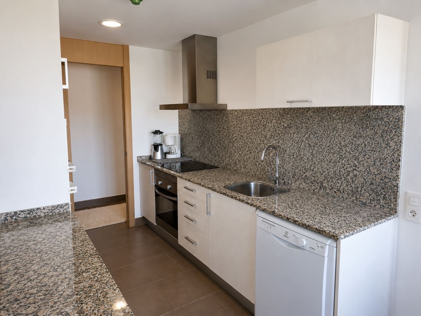 4 bedroom Apartment for sale in Sant Antoni de Calonge with pool - € 375,000 (Ref: 9751680)