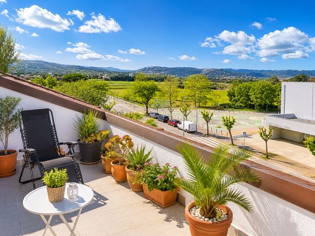 4 camera da letto Appartamento in vendita in Sant Antoni de Calonge, Calonge i Sant Antoni con piscina - 375.000 € (Rif: 9751680)