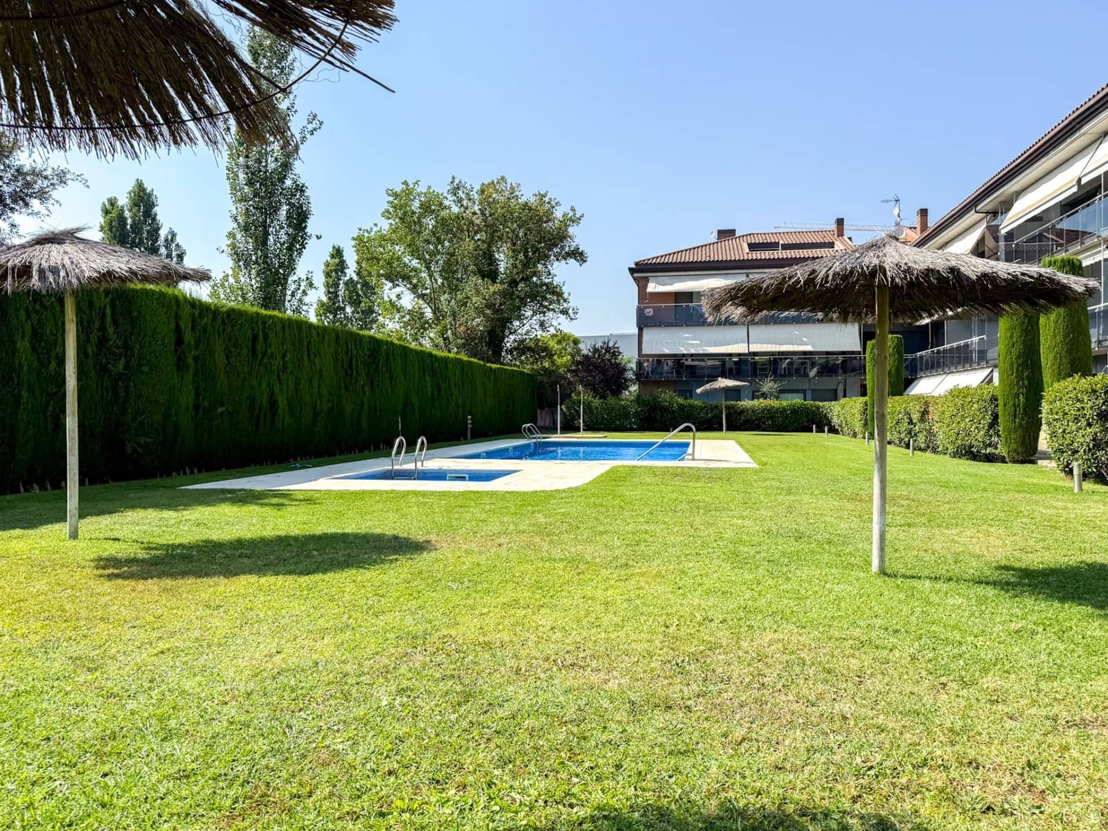 4 bedroom Apartment for sale in Sant Antoni de Calonge with pool - € 367,000 (Ref: 9751680)