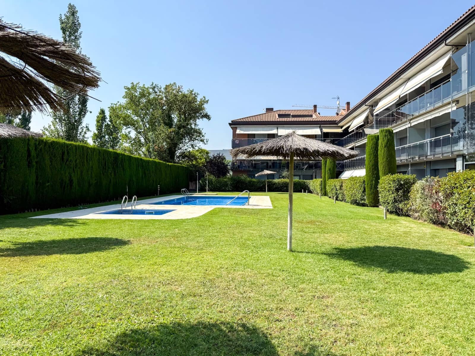 4 bedroom Apartment for sale in Sant Antoni de Calonge with pool - € 367,000 (Ref: 9751680)