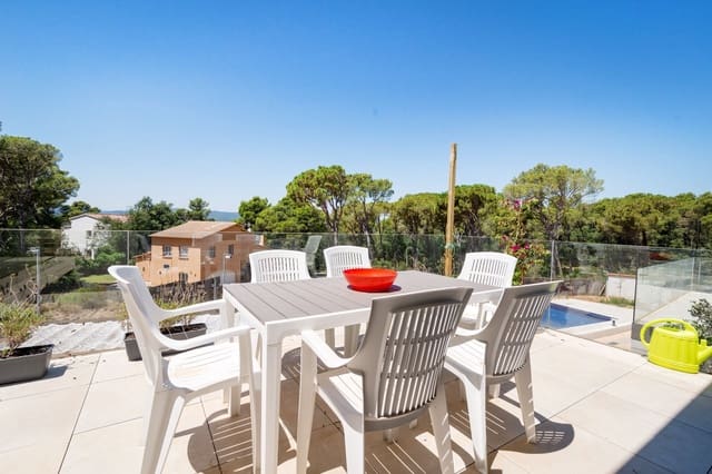 3 Zimmer Villa zu verkaufen in Llafranc, Palafrugell mit Pool Garage - 850.000 € (Ref: 9799047)