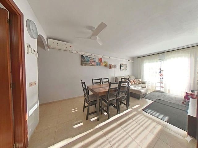 Apartamento de 2 habitaciones en Palamós en venta - 230.000 € (Ref: 9817857)