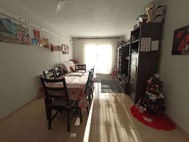 Apartamento de 2 habitaciones en Palamós en venta - 230.000 € (Ref: 9817857)