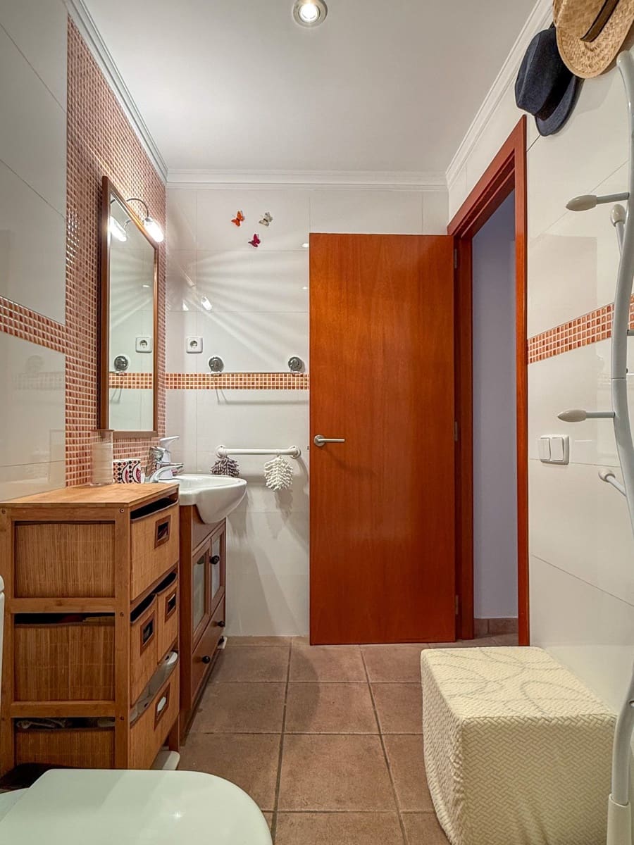 1 bedroom Apartment for sale in Palamos - € 180,000 (Ref: 9849208)