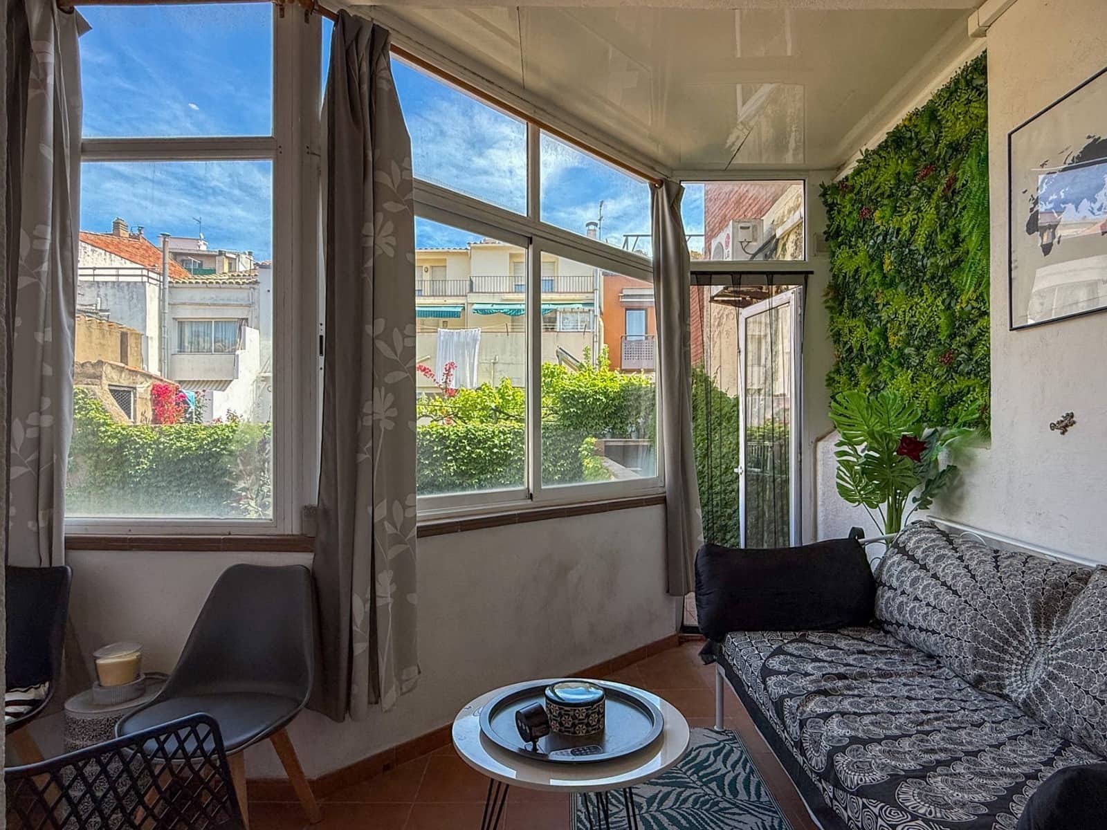 1 bedroom Apartment for sale in Palamos - € 180,000 (Ref: 9849208)