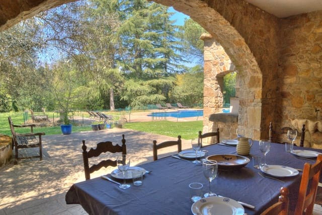 10 soveværelse Finca/Landehus til salg i Sant Martí Vell med swimmingpool garage - € 2.000.000 (Ref: 9937790)