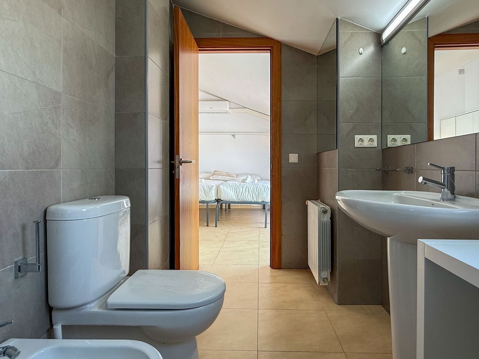 3 bedroom Apartment for sale in Palamos - € 358,000 (Ref: 9952299)