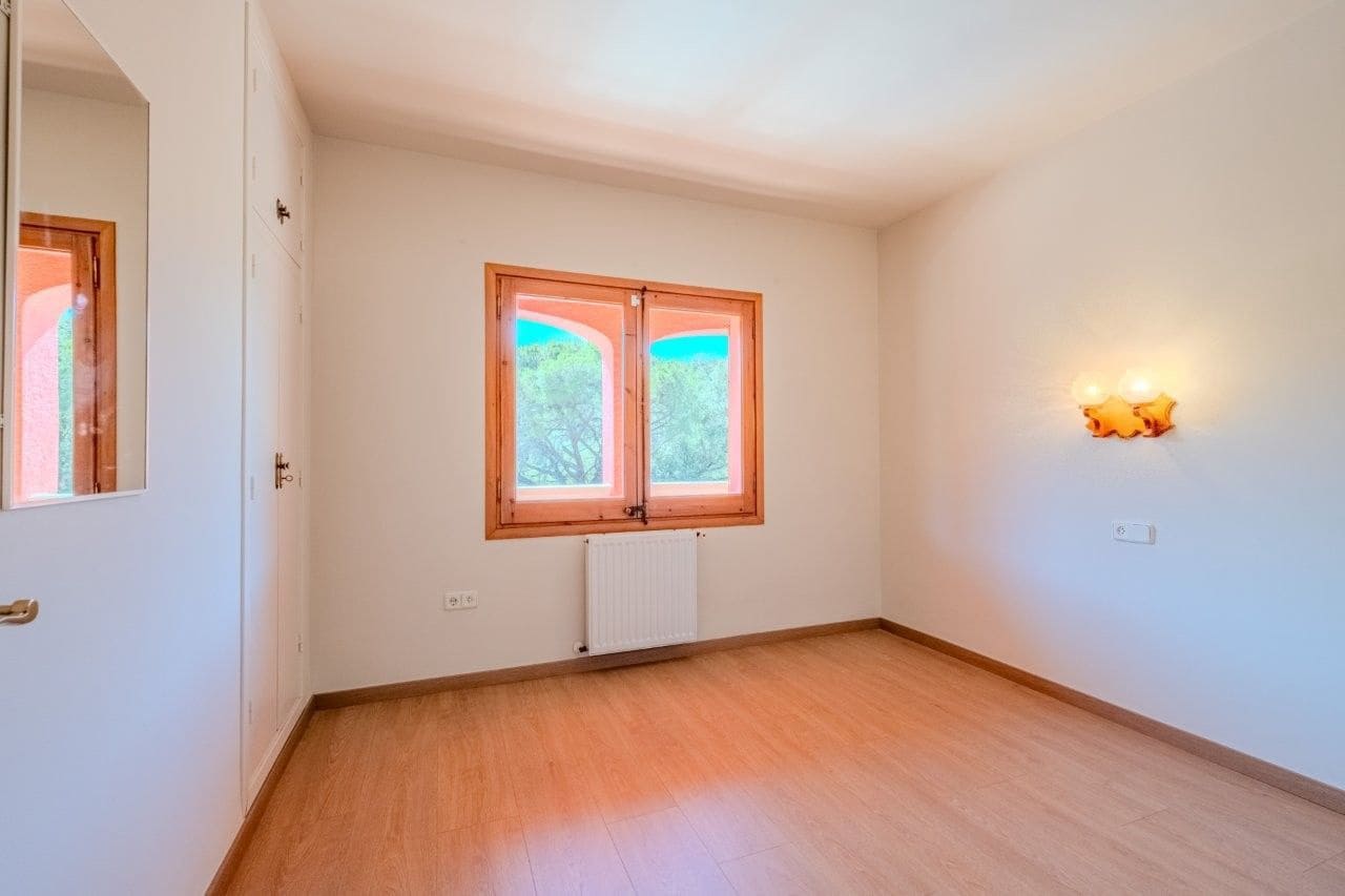 5 soveværelse Villa til salg i Calonge i Sant Antoni med swimmingpool garage - € 595.000 (Ref: 9963396)
