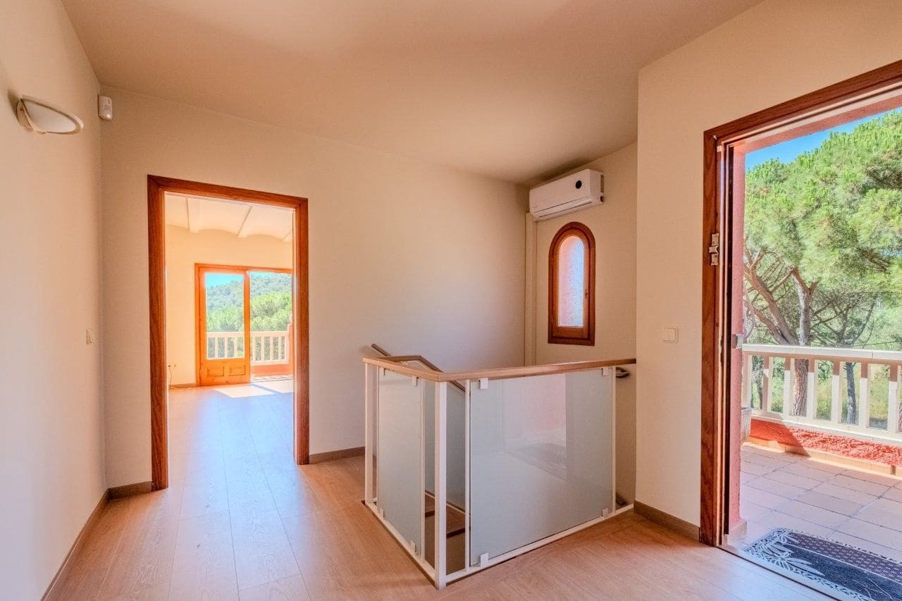 5 soveværelse Villa til salg i Calonge i Sant Antoni med swimmingpool garage - € 595.000 (Ref: 9963396)