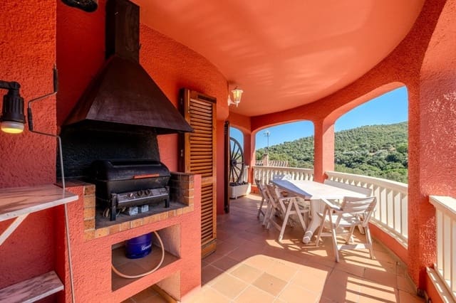 5 soveværelse Villa til salg i Calonge i Sant Antoni med swimmingpool garage - € 550.000 (Ref: 9963396)