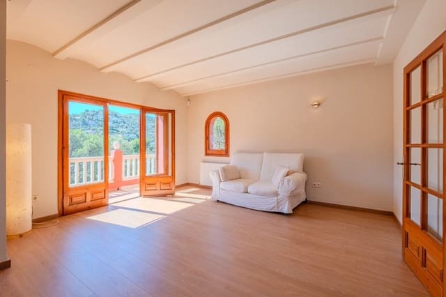 5 soveværelse Villa til salg i Calonge i Sant Antoni med swimmingpool garage - € 550.000 (Ref: 9963396)