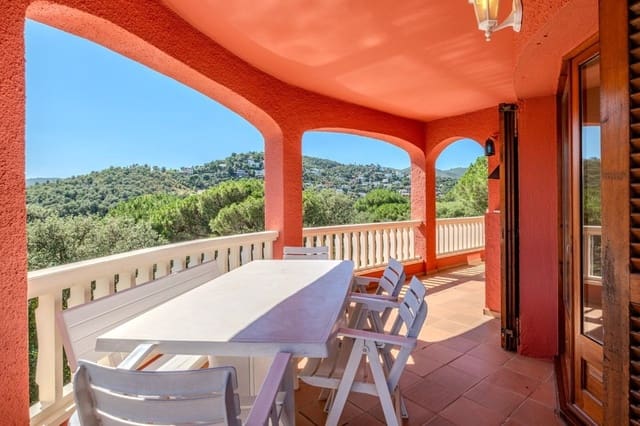 5 soveværelse Villa til salg i Calonge i Sant Antoni med swimmingpool garage - € 550.000 (Ref: 9963396)