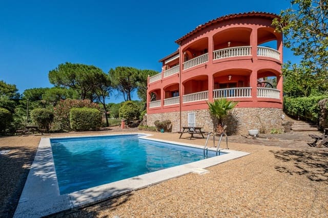 5 soveværelse Villa til salg i Calonge i Sant Antoni med swimmingpool garage - € 550.000 (Ref: 9963396)