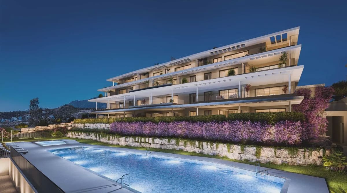 3 soveværelse Lejlighed til salg i Estepona med swimmingpool - € 575.000 (Ref: 10003866)