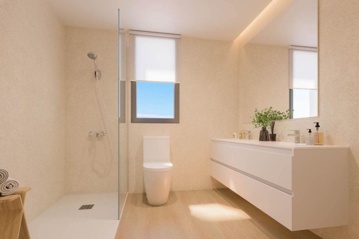 Apartamento de 2 habitaciones en Manilva en venta con piscina - 357.543 € (Ref: 10003868)