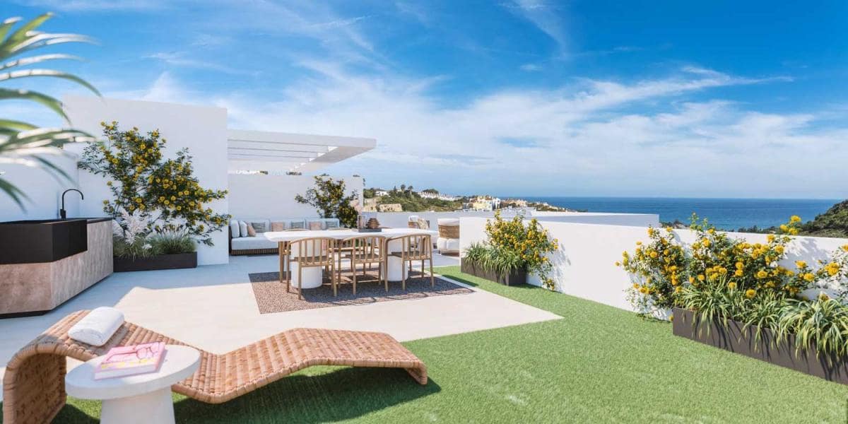Apartamento de 2 habitaciones en Manilva en venta con piscina - 357.543 € (Ref: 10003868)