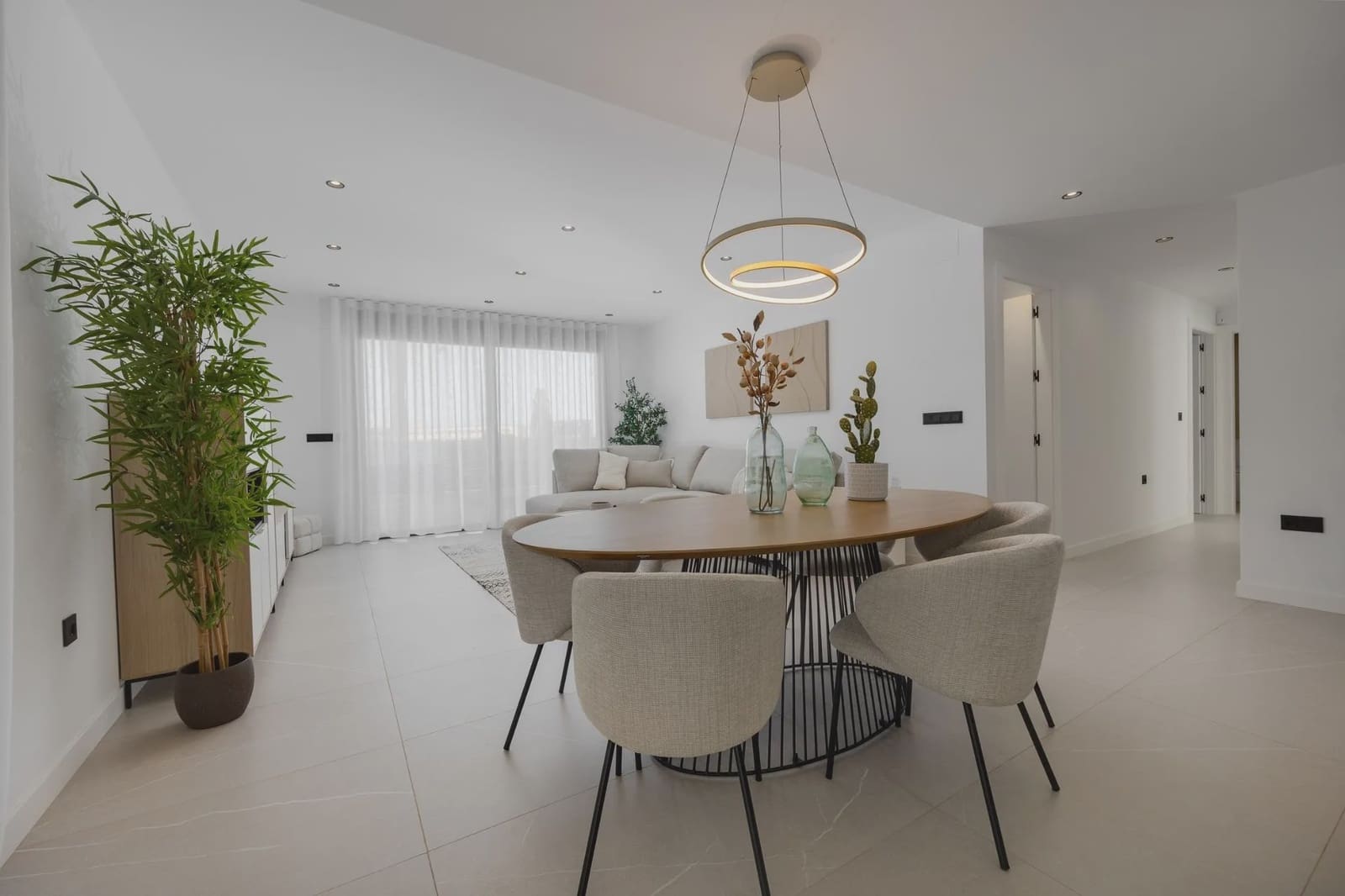 3 sypialnia Willa na sprzedaż w Torrevieja z basenem - 585 000 € (Ref: 10003873)