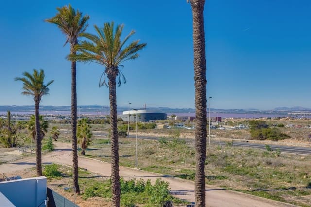 3 sypialnia Willa na sprzedaż w Parque Acuático - Sector 25, Torrevieja z basenem - 585 000 € (Ref: 10003873)