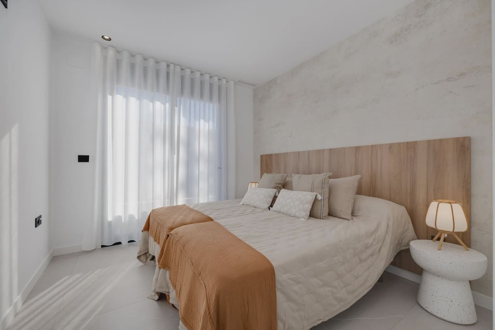 3 sypialnia Willa na sprzedaż w Torrevieja z basenem - 585 000 € (Ref: 10003873)