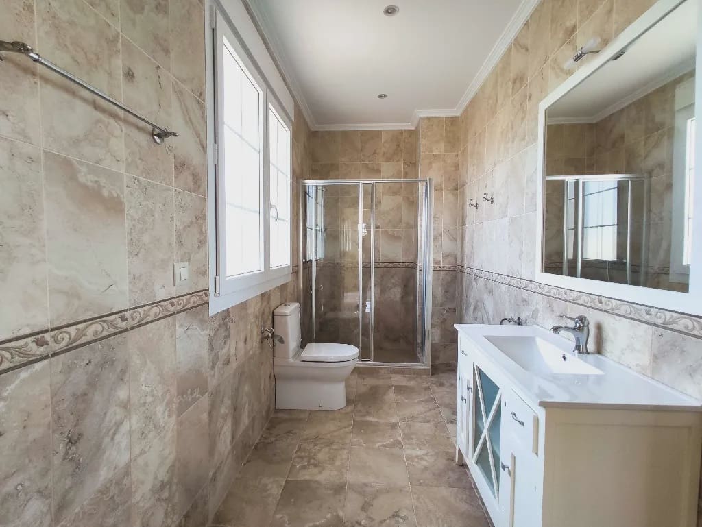 6 chambre Villa/Maison à vendre à Cabo Roig avec piscine - 1 900 000 € (Ref: 10003882)