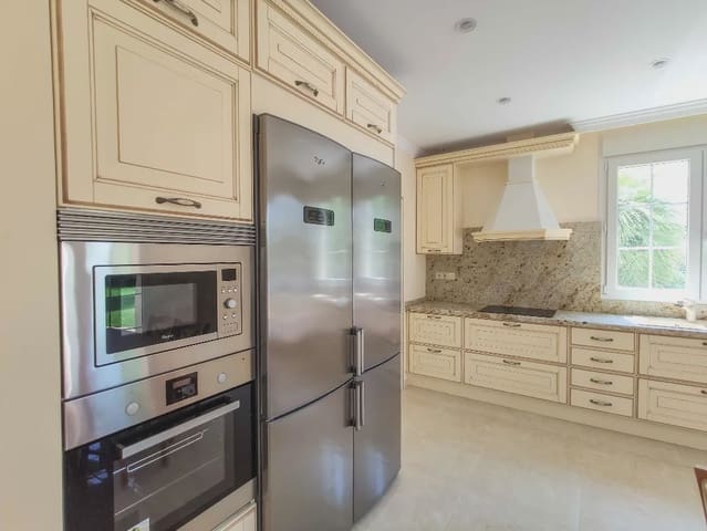 6 chambre Villa/Maison à vendre à Cabo Roig, Orihuela avec piscine - 1 900 000 € (Ref: 10003882)