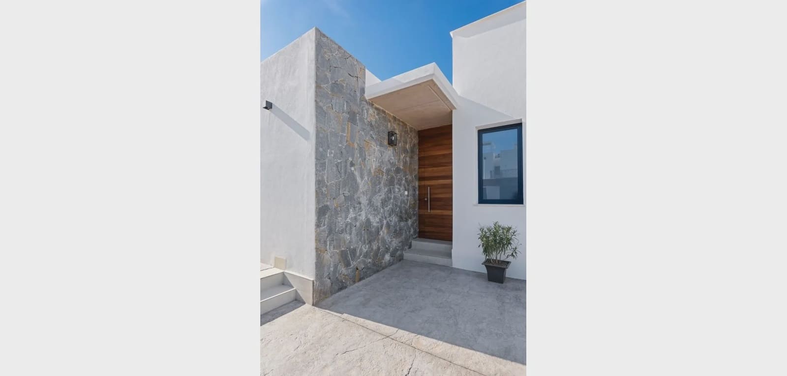 Chalet de 3 habitaciones en Mar de Cristal en venta con piscina - 549.000 € (Ref: 10003884)