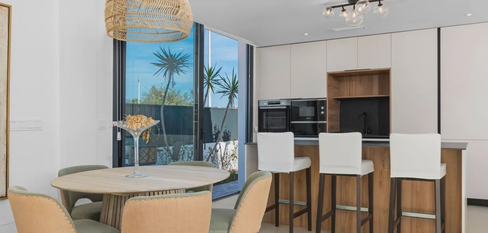 Chalet de 3 habitaciones en Mar de Cristal en venta con piscina - 549.000 € (Ref: 10003884)