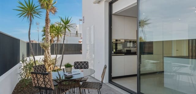 Chalet de 3 habitaciones en Mar de Cristal, Cartagena en venta con piscina - 549.000 € (Ref: 10003884)