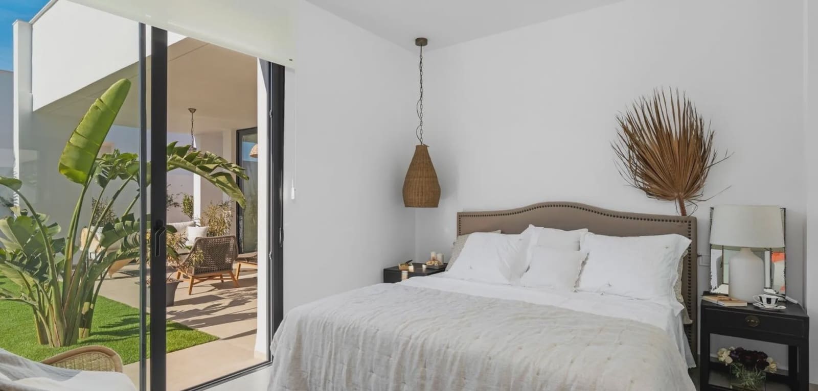 Chalet de 3 habitaciones en Mar de Cristal en venta con piscina - 549.000 € (Ref: 10003884)