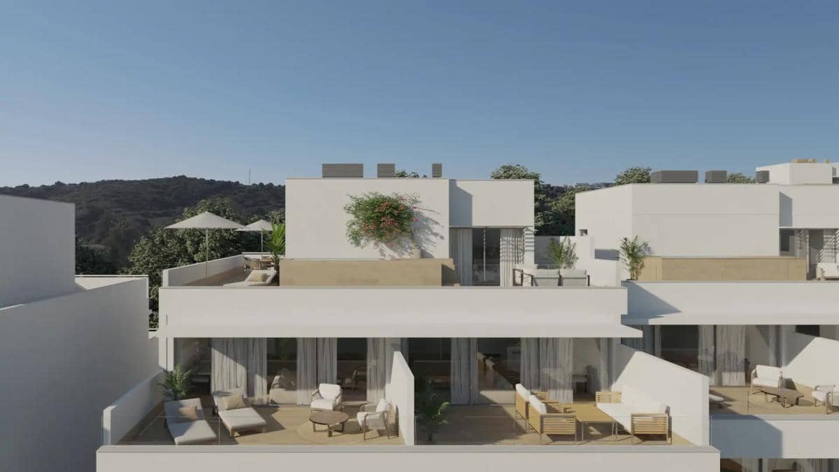 2 soverom Leilighet til salgs i Estepona med svømmebasseng garasje - € 423 000 (Ref: 10005757)