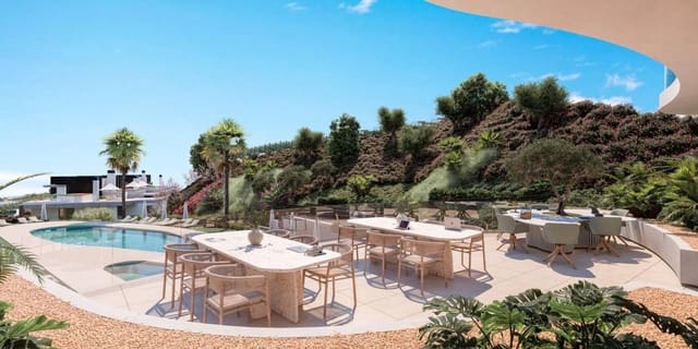 3 bedroom Apartment for sale in Elviria, Marbella with pool - € 640,000 (Ref: 10005758)