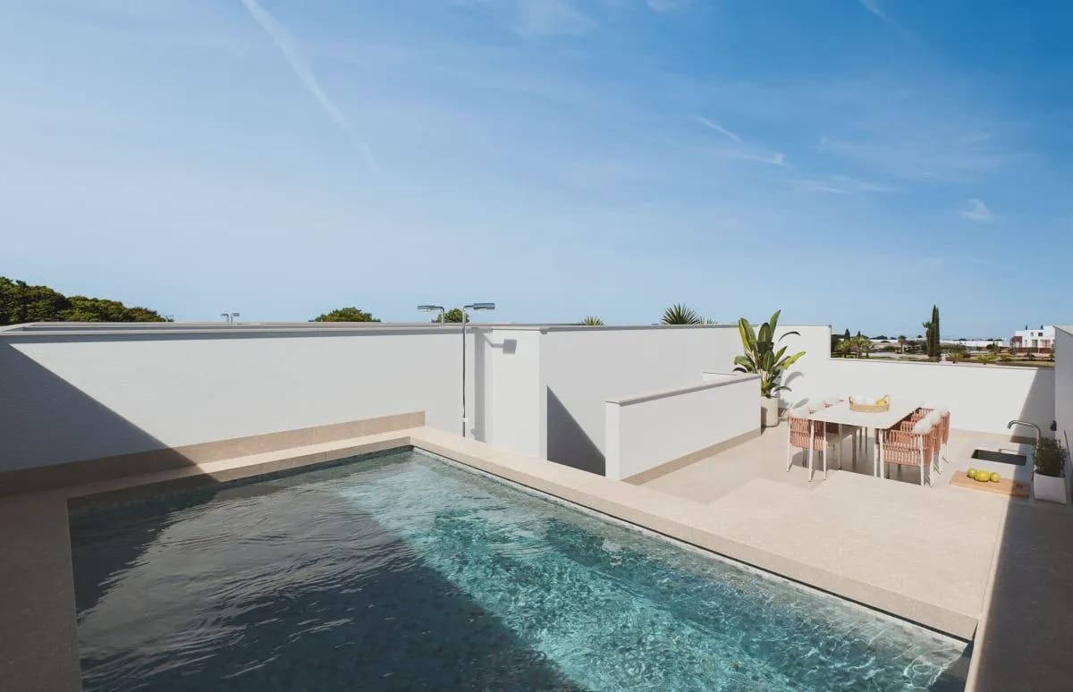 3 bedroom Townhouse for sale in San Pedro del Pinatar with pool - € 379,000 (Ref: 10007472)