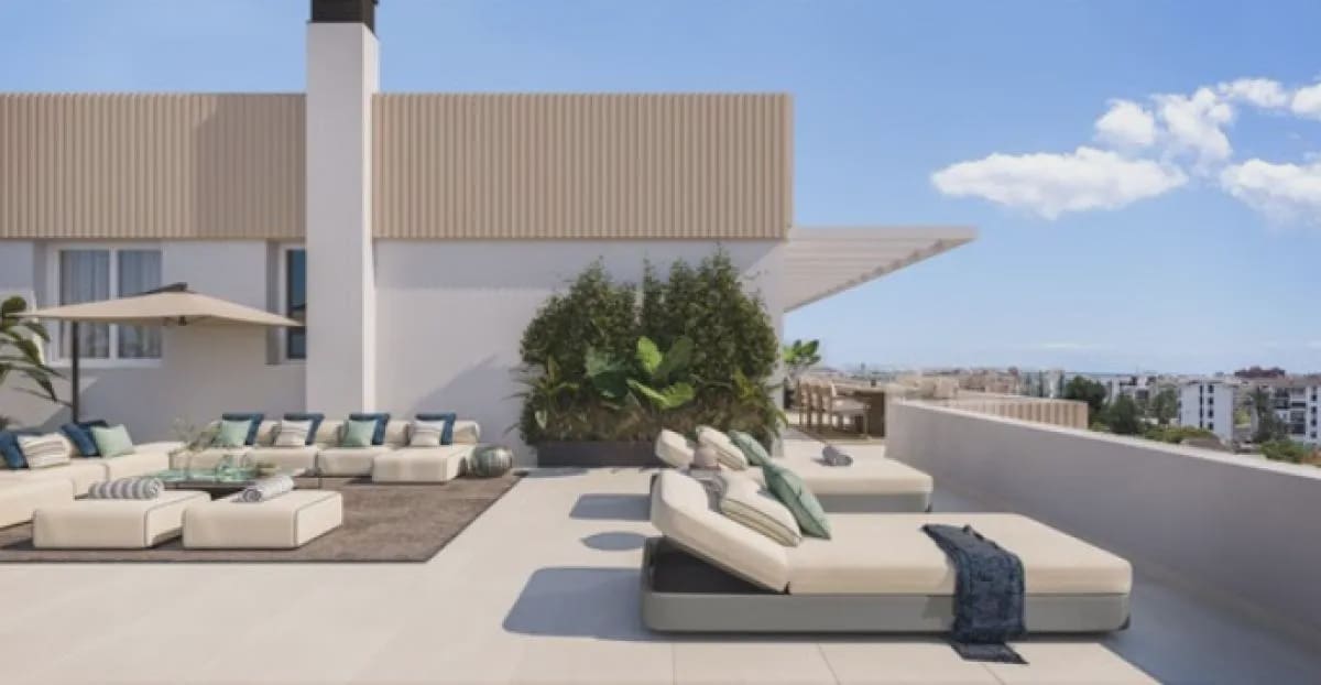 1 sypialnia Apartament na sprzedaż w Estepona z basenem garażem - 363 000 € (Ref: 10009243)