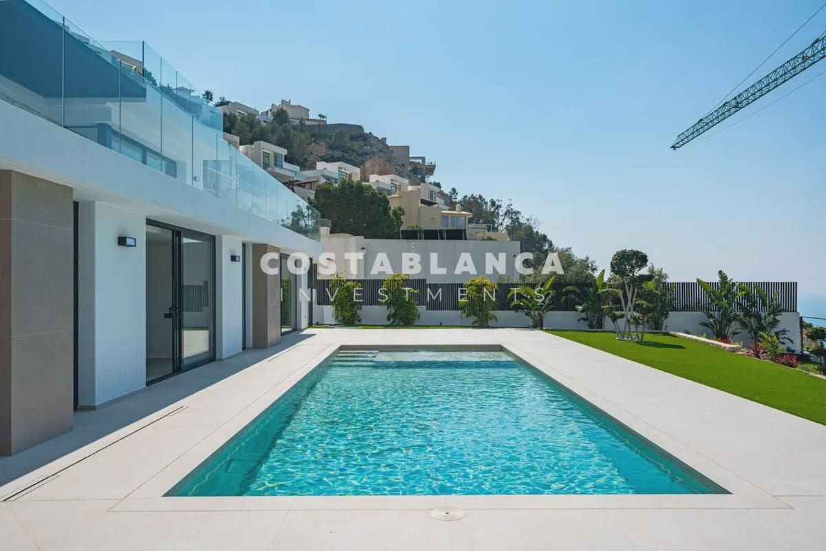 4 sovrum Villa till salu i Altea med pool - 2 690 000 € (Ref: 10013909)