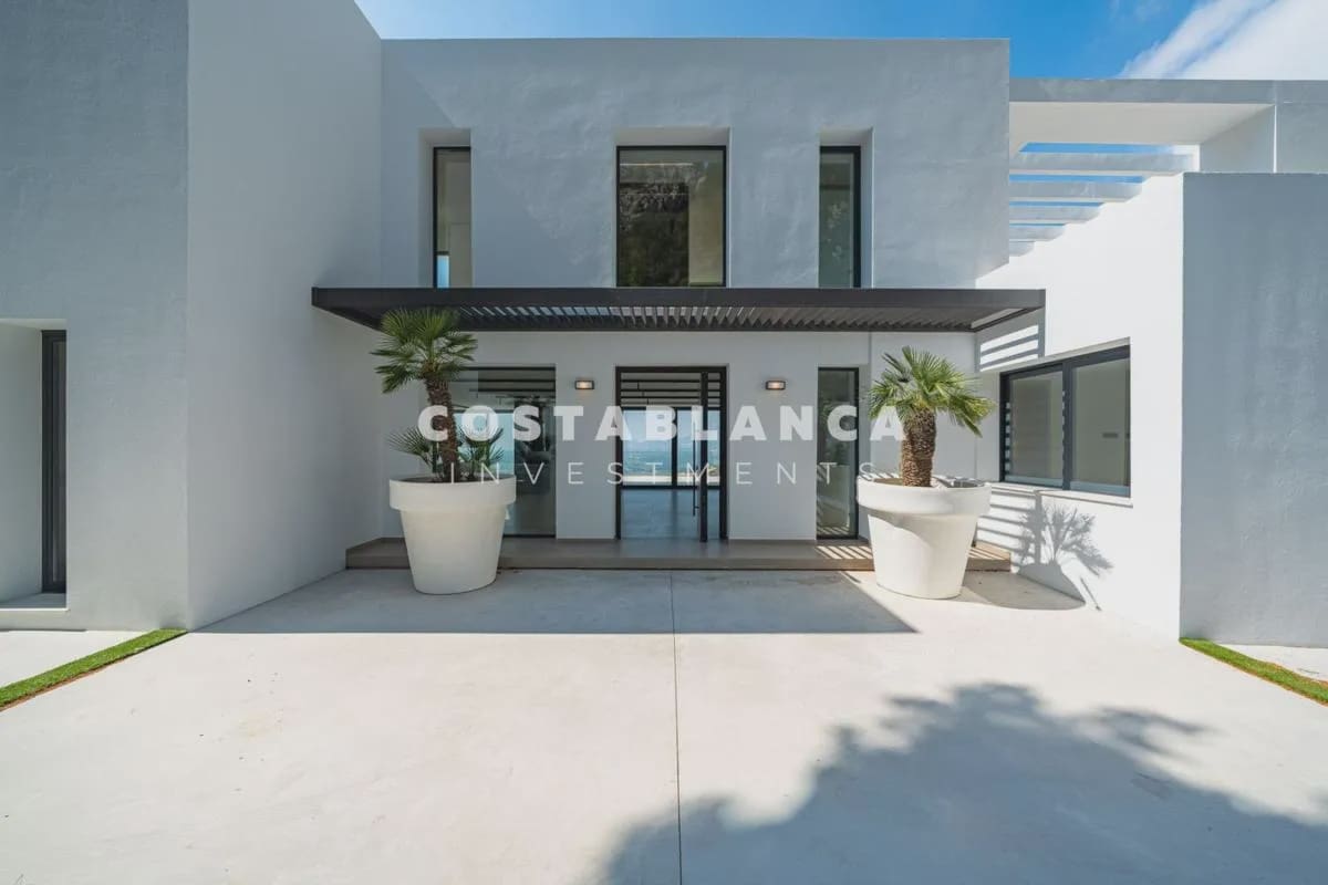 4 sovrum Villa till salu i Altea med pool - 2 690 000 € (Ref: 10013909)