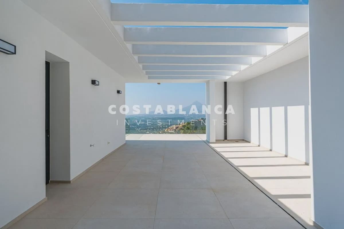 4 sovrum Villa till salu i Altea med pool - 2 690 000 € (Ref: 10013909)