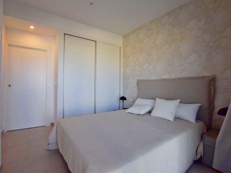2 sypialnia Apartament na sprzedaż w Torrevieja z basenem garażem - 330 000 € (Ref: 10013913)