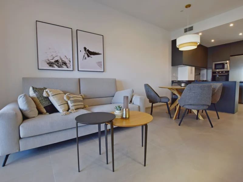 2 sypialnia Apartament na sprzedaż w Torrevieja z basenem garażem - 330 000 € (Ref: 10013913)